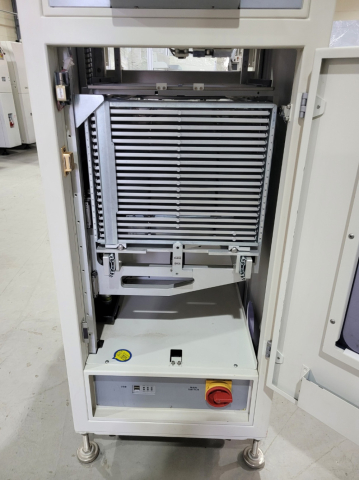 STF-100N , 삼성 IC 트레이 , 트레이 피더 , 한화 트레이 피더 제품 이미지