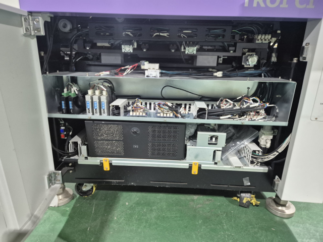 #컨포멀코팅검사기 #코팅검사기중고 #TROI-8800CIL중고 #중고TROI-8800CIL #CCIC 제품 이미지