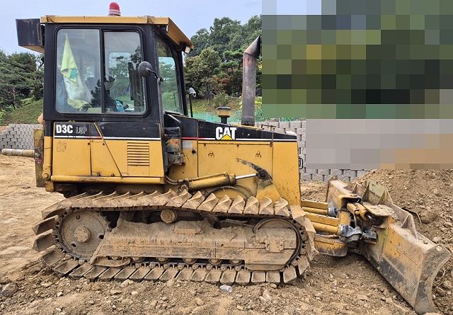 CAT D3C 크롤러 불도저 중고 건설장비