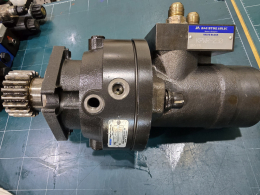 INTERMOT 유압 모터 Z-160-IB1 TA101 / KPWR-250