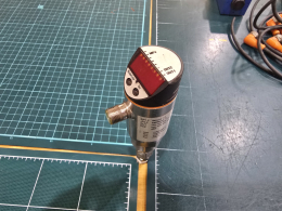 1공(23개) IFM 디스플레이압력센서 [PN7002]