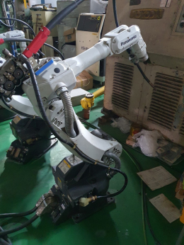 Panasonic robot, industrial robot, welding robot, industrial robot arm, PANASONIC robot, TA1400WG