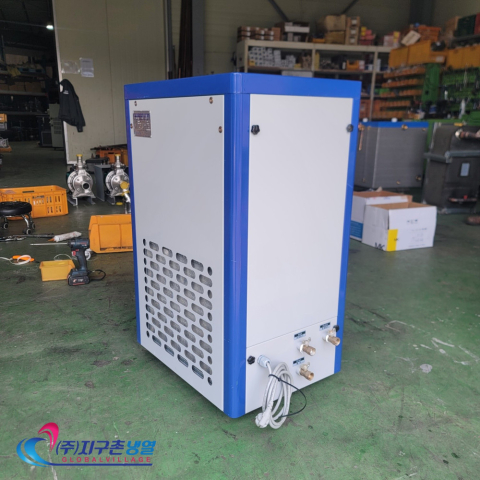 1마력 중고칠러냉각기 1HP 소형칠러냉각기 1RT 공냉식칠러냉각기 일체형칠러냉각기 (주)지구촌냉열 칠러냉각기임대렌탈 칠러냉각기 제품 이미지