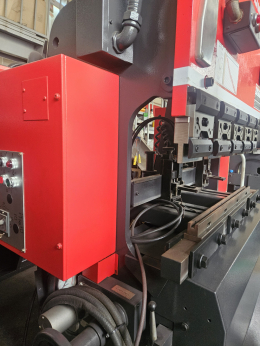 AMADA 아마다 절곡기 RG-35S ZⅡ NC9-EXⅠ 제품 이미지 2