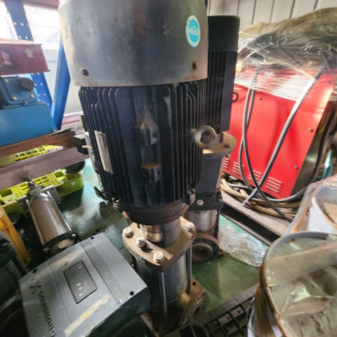 두크 DRL16-40 입형다단펌프 10HP 7.5kW 중고 펌프