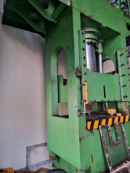 Hydraulic Press Product Image 6