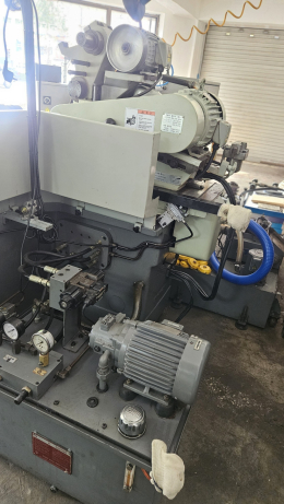 Cylindrical Grinder Product Image 6