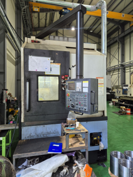 DOOSAN PUMA V550 CNC Turning Center Vertical Lathe