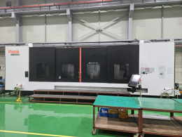 Vertical machining center SVC-2000L/200