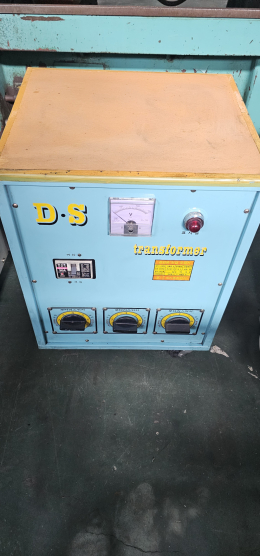 대신종합전기 공업용 전압 조정기 15KVA 변압기