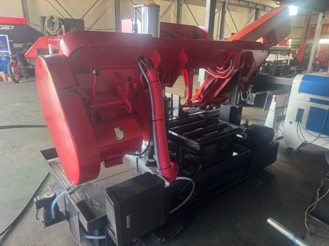 Amada Band Saw H-550E 제품 이미지