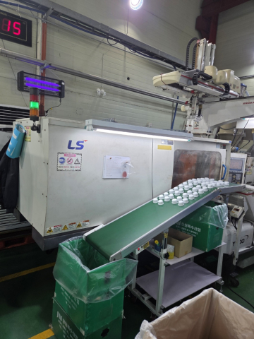 LST하이드사출기160톤