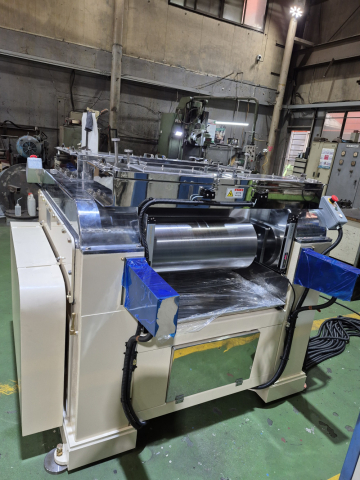 삼본롤밀(THREE ROLL MILL ) 자동화시스템 제품 이미지