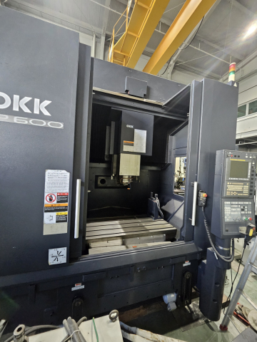 OKK VP600 / OKK / 머시닝센터 / vp600 / 오케이케이