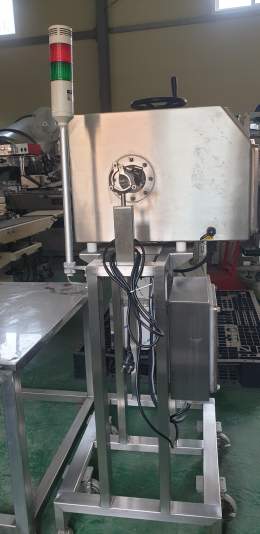 Metal detector (pipe type)