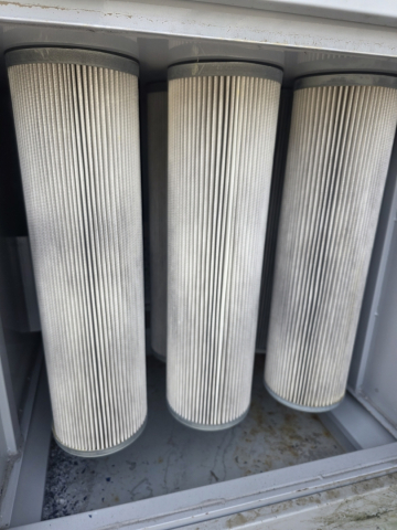 Dust Collector (Cartridge Type, Indoor, 24 m³/min, 230 mmAq) 2HP 제품 이미지